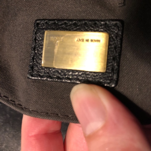 Fendi B bag and matching wallet - Picture 12 of 16